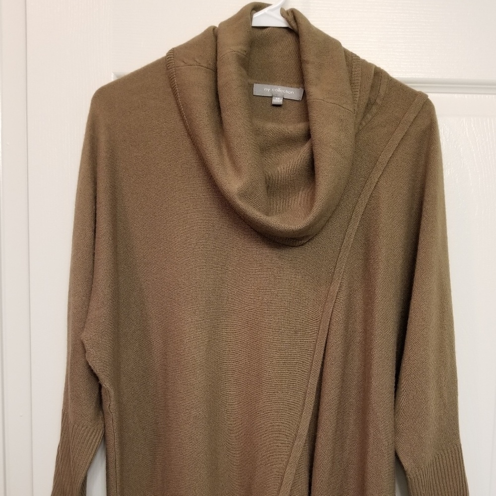 Camel NY Collection Sweater